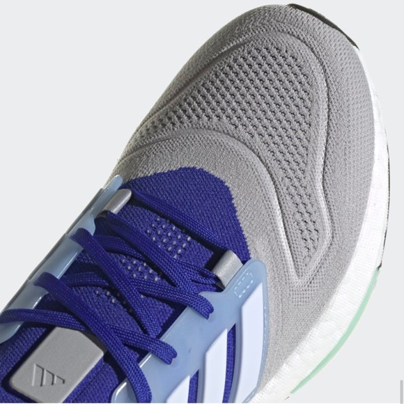 Men's Adidas Ultraboost 22 Running Shoes - Picture 4 of 14